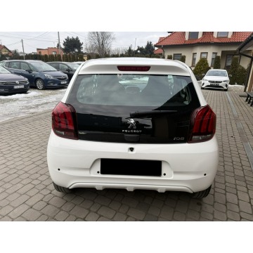 Peugeot 108  Hatchback 2018,  1.0 benzyna, automat - Na sprzedaż za 31 900 zł - Orzech - zdjęcie 8