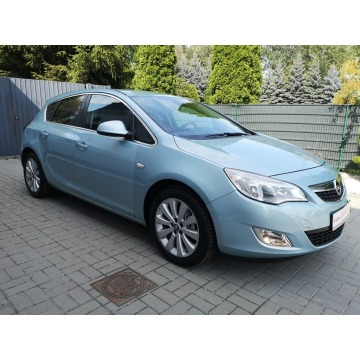 Opel Astra 2010,  1.6 benzyna - Na sprzedaż za 22 900 zł - Strzegom - zdjęcie 4