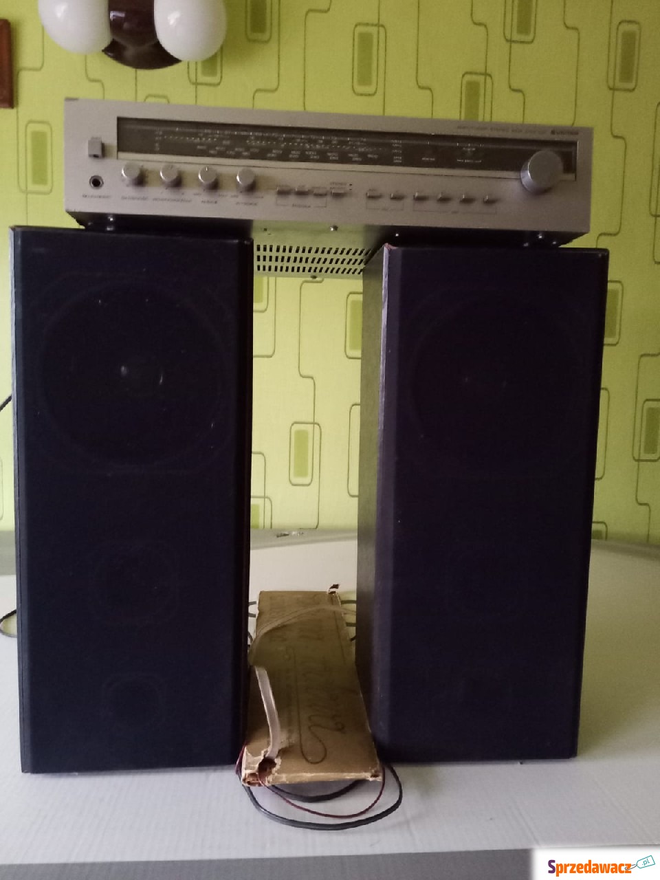 Przestrojony Amplituner Stereo...