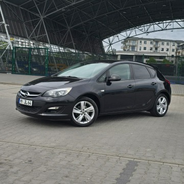 Opel Astra  Hatchback 2013,  1.4 benzyna - Na sprzedaż za 23 900 zł - Ostrów Mazowiecka - zdjęcie 3