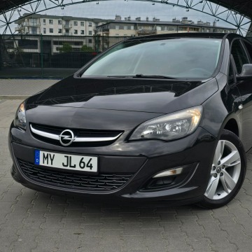 Opel Astra  Hatchback 2013,  1.4 benzyna - Na sprzedaż za 23 900 zł - Ostrów Mazowiecka - zdjęcie 5