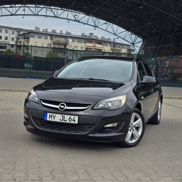 Opel Astra  Hatchback 2013,  1.4 benzyna - Na sprzedaż za 23 900 zł - Ostrów Mazowiecka - zdjęcie 2