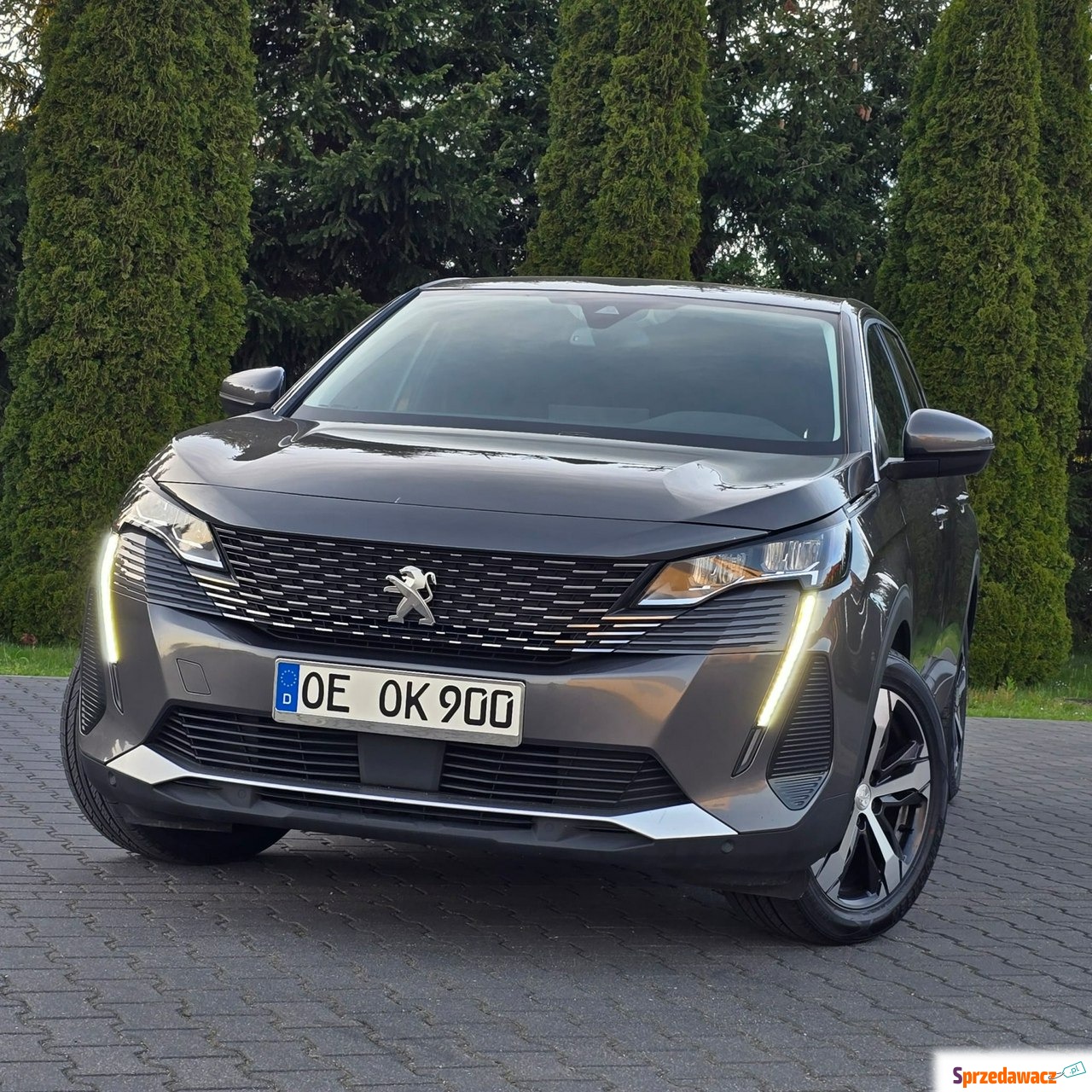 Peugeot 5008 2021