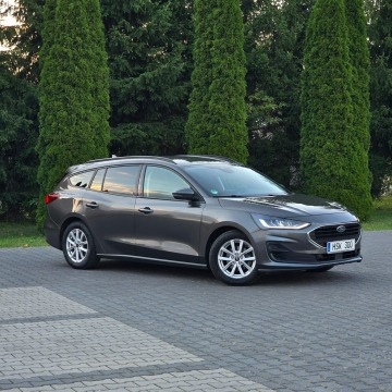 Ford Focus 2022,  1.0 benzyna - Na sprzedaż za 49 999 zł - Ostrów Mazowiecka - zdjęcie 10