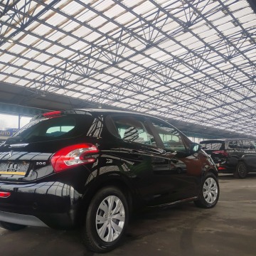 Peugeot 208  Hatchback 2013,  1.4 diesel - Na sprzedaż za 19 700 zł - Mysłowice - zdjęcie 7