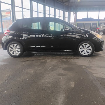 Peugeot 208  Hatchback 2013,  1.4 diesel - Na sprzedaż za 19 700 zł - Mysłowice - zdjęcie 3