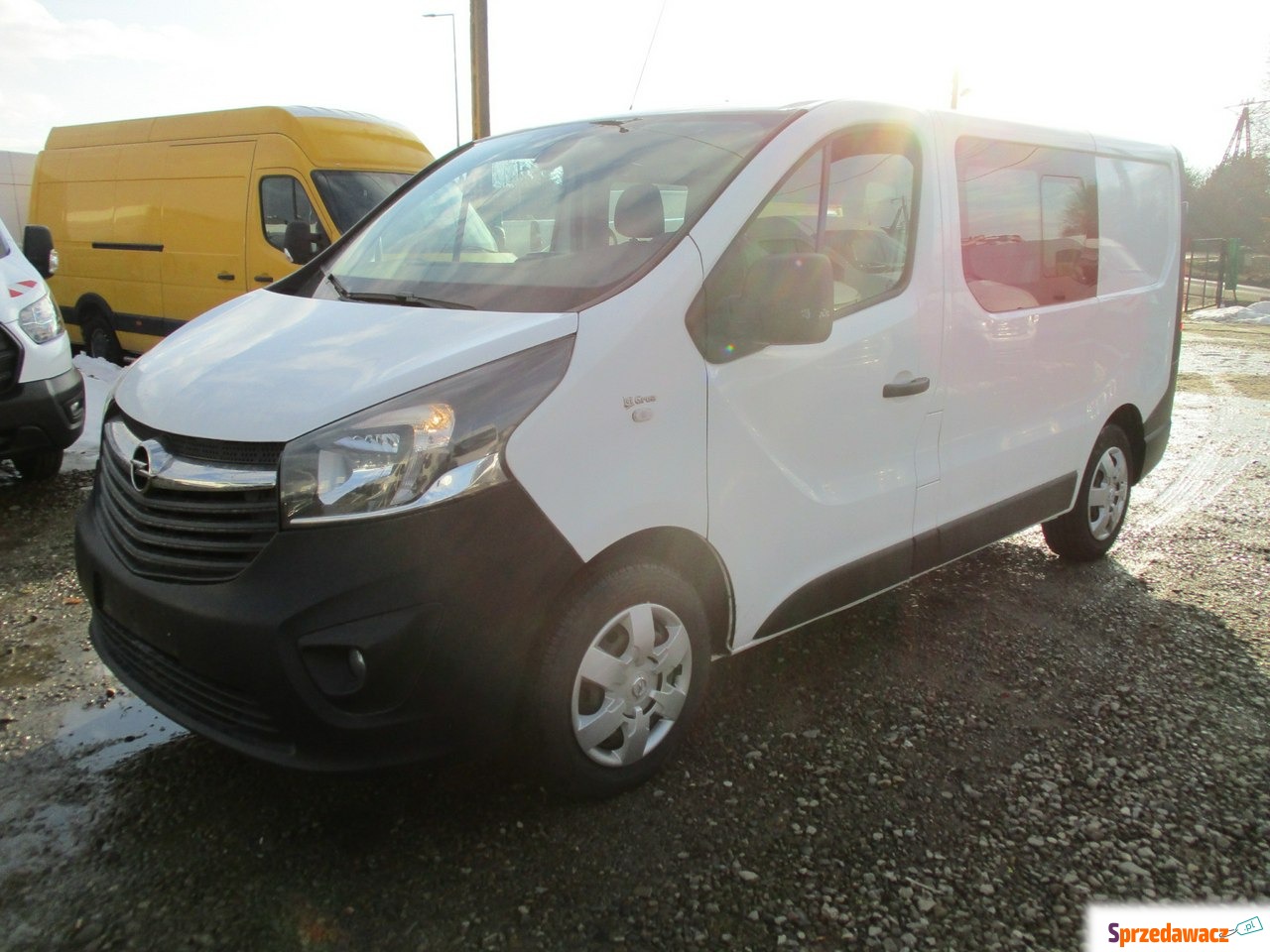 Opel Vivaro, 2017r., 120 KM