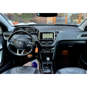 Peugeot 2008  SUV 2019,  1.2 benzyna, automat - Na sprzedaż za 44 900 zł - Olszewo-Borki - zdjęcie 4
