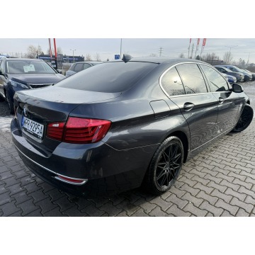 BMW Seria 5  Sedan/Limuzyna 2014,  2.0 benzyna, automat - Na sprzedaż za 44 900 zł - Żory - zdjęcie 4
