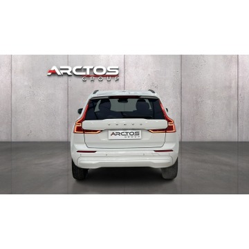 Volvo   SUV 2021,  2.0 diesel, automat - Na sprzedaż za 107 700 zł - Warszawa - zdjęcie 4