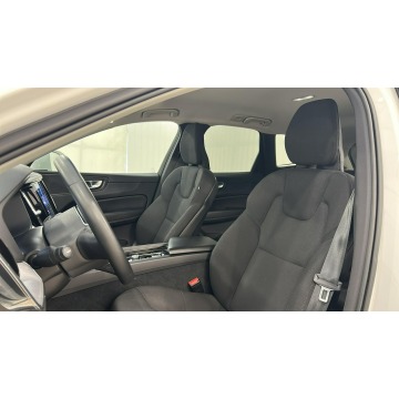 Volvo   SUV 2021,  2.0 diesel, automat - Na sprzedaż za 107 700 zł - Warszawa - zdjęcie 10