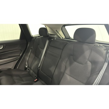 Volvo   SUV 2021,  2.0 diesel, automat - Na sprzedaż za 107 700 zł - Warszawa - zdjęcie 12