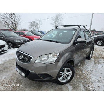 SsangYong Korando  SUV 2011,  2.0 diesel - Na sprzedaż za 14 999 zł - Nowe Sójki - zdjęcie 2