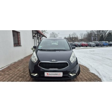 Kia Venga  Hatchback 2014,  1.6 diesel - Na sprzedaż za 29 800 zł - Paproć - zdjęcie 2