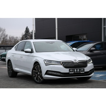 Skoda Superb  Liftback 2021,  2.0 benzyna, automat - Na sprzedaż za 99 900 zł - Tychy - zdjęcie 2