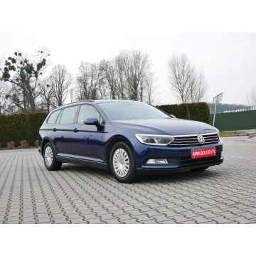 Volkswagen Passat 2019,  2.0 diesel - Na sprzedaż za 59 900 zł - Goczałkowice-Zdrój - zdjęcie 9
