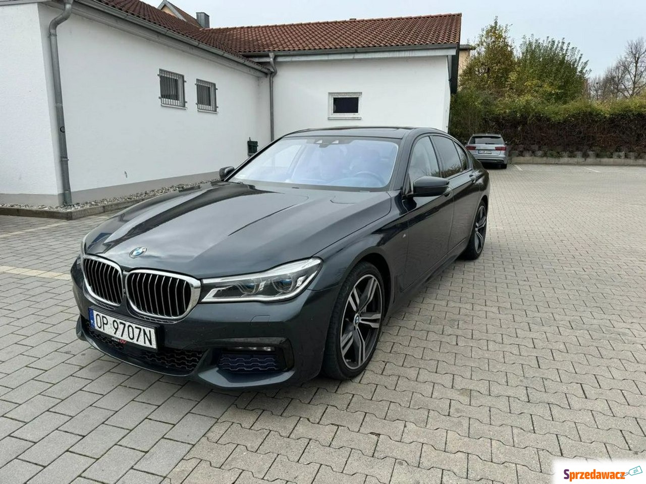 BMW 730 - 2017