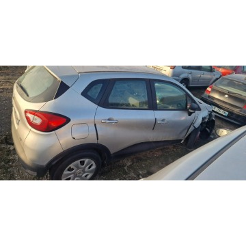 Renault Captur  Hatchback 2014,  1.5 diesel - Na sprzedaż za 13 999 zł - Pleszew - zdjęcie 5