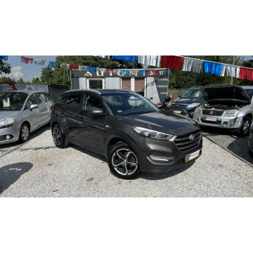 Hyundai Tucson  SUV 2015,  1.7 diesel - Na sprzedaż za 59 800 zł - Świdnica - zdjęcie 8