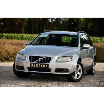 Volvo V70 2008,  2.0 benzyna - Na sprzedaż za 17 999 zł - Nowe Sójki - zdjęcie 10