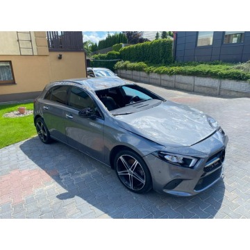 Mercedes - Benz A-klasa  Liftback 2019,  1.3 benzyna, automat - Na sprzedaż za 20 000 zł - Margonin - zdjęcie 2
