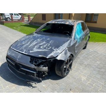 Mercedes - Benz A-klasa  Liftback 2019,  1.3 benzyna, automat - Na sprzedaż za 20 000 zł - Margonin - zdjęcie 4