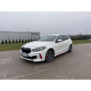 BMW Seria 1  Liftback 2021,  2.0 benzyna, automat - Na sprzedaż za 139 000 zł - Margonin - zdjęcie 4