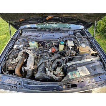 Audi   Sedan/Limuzyna 1986,  2.2 benzyna - Na sprzedaż za 32 500 zł - Strobice - zdjęcie 11