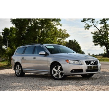 Volvo V70 2010,  2.4 diesel, automat - Na sprzedaż za 26 999 zł - Nowe Sójki - zdjęcie 5