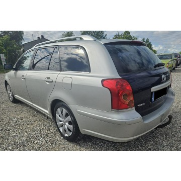 Toyota Avensis 2004,  1.8 benzyna - Na sprzedaż za 4 900,00 zł - Kutno - zdjęcie 2