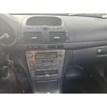 Toyota Avensis 2004,  1.8 benzyna - Na sprzedaż za 4 900,00 zł - Kutno - zdjęcie 4