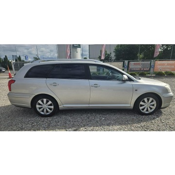 Toyota Avensis 2004,  1.8 benzyna - Na sprzedaż za 4 900,00 zł - Kutno - zdjęcie 11