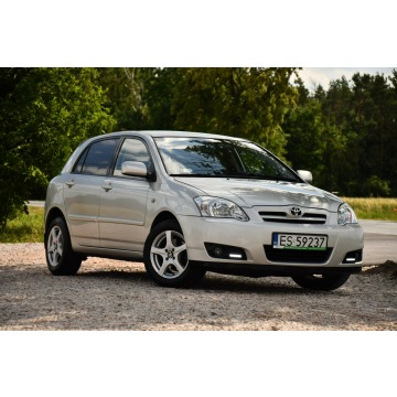 Toyota Corolla  Hatchback 2006,  1.4 diesel, automat - Na sprzedaż za 11 999 zł - Nowe Sójki - zdjęcie 6