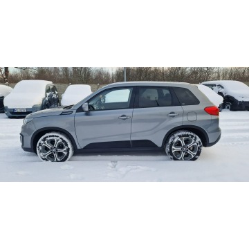 Suzuki Vitara  SUV 2018,  1.6 benzyna - Na sprzedaż za 54 900 zł - Płock - zdjęcie 4