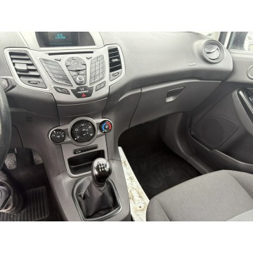 Ford Fiesta 2015,  1.5 diesel - Na sprzedaż za 18 327 zł - Dębica - zdjęcie 8