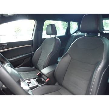 Seat Ateca  SUV 2020,  2.0 benzyna, automat - Na sprzedaż za 92 500 zł - Łódź - zdjęcie 8