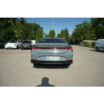 Hyundai Elantra  Sedan/Limuzyna 2022,  1.6 benzyna - Na sprzedaż za 56 900 zł - Poznań - zdjęcie 7