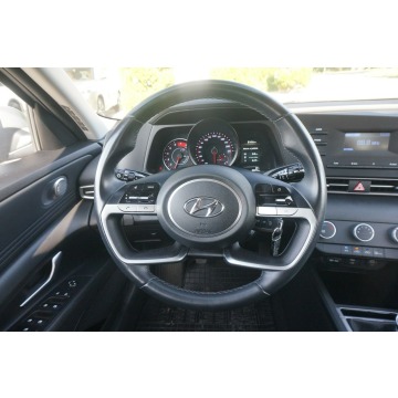 Hyundai Elantra  Sedan/Limuzyna 2022,  1.6 benzyna - Na sprzedaż za 56 900 zł - Poznań - zdjęcie 12