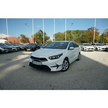 Kia Ceed 2022,  1.5 benzyna - Na sprzedaż za 51 000 zł - Poznań - zdjęcie 2