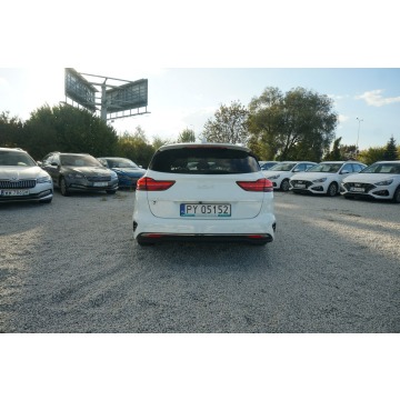 Kia Ceed 2022,  1.5 benzyna - Na sprzedaż za 51 000 zł - Poznań - zdjęcie 7