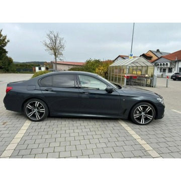 BMW Seria 7  Sedan/Limuzyna 2017,  3.0 diesel, automat - Na sprzedaż za 127 000 zł - Nysa - zdjęcie 3