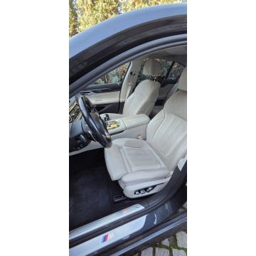 BMW Seria 7  Sedan/Limuzyna 2017,  3.0 diesel, automat - Na sprzedaż za 127 000 zł - Nysa - zdjęcie 10