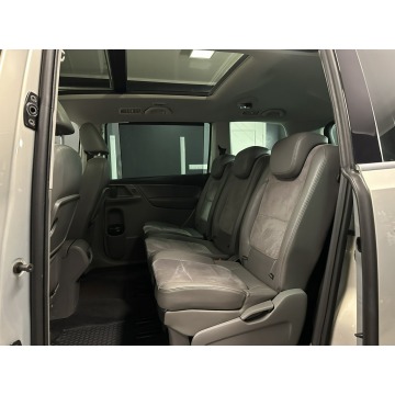 Volkswagen Sharan  Minivan/Van 2011,  2.0 diesel, automat - Na sprzedaż za 46 999 zł - Lubrza - zdjęcie 9