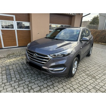 Hyundai Tucson  SUV 2016,  1.6 benzyna - Na sprzedaż za 57 900 zł - Orzech - zdjęcie 12