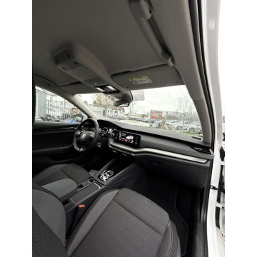 Skoda Octavia 2023,  1.5 benzyna, automat - Na sprzedaż za 94 900 zł - Warszawa - zdjęcie 12
