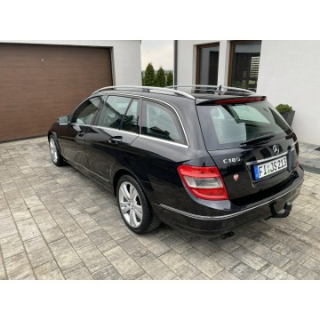 Mercedes - Benz C-klasa 2009,  1.8 benzyna, automat - Na sprzedaż za 25 900 zł - Poznań - zdjęcie 3