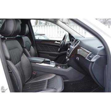 Mercedes - Benz GL-klasa  Terenowy 2015,  3.0 benzyna, automat - Na sprzedaż za 110 000 zł - Warszawa - zdjęcie 6