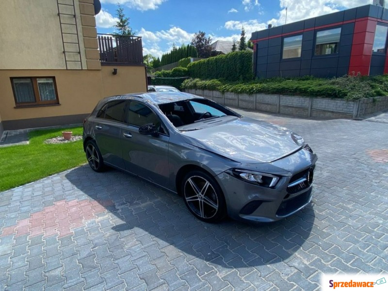 Mercedes - Benz A-klasa  Liftback 2019,  1.3 benzyna, automat - Na sprzedaż za 20 000 zł - Margonin