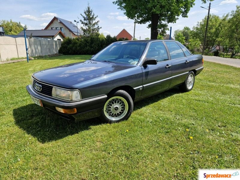 Audi   Sedan/Limuzyna 1986,  2.2 benzyna - Na sprzedaż za 32 500 zł - Strobice