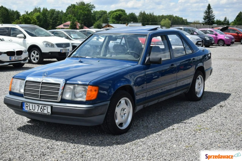 Mercedes - Benz W124  Sedan/Limuzyna 1988,  2.0 benzyna - Na sprzedaż za 24 900 zł - Tarnogród